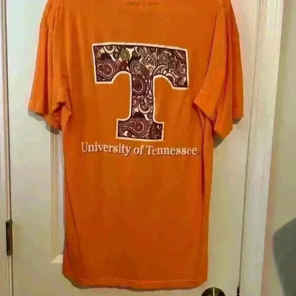 Women’s UT v neck by Royce apparel - Picture 2 of 3